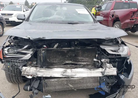 2013 Audi A4 2.0T Premium z USA, uszkodzony, nr VIN WAUFFAFL1DN004578